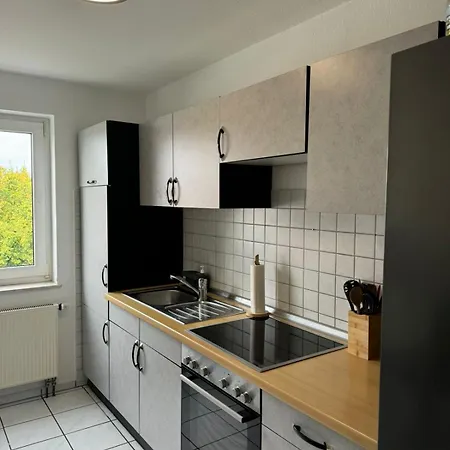 Zentrale In * Warburg
